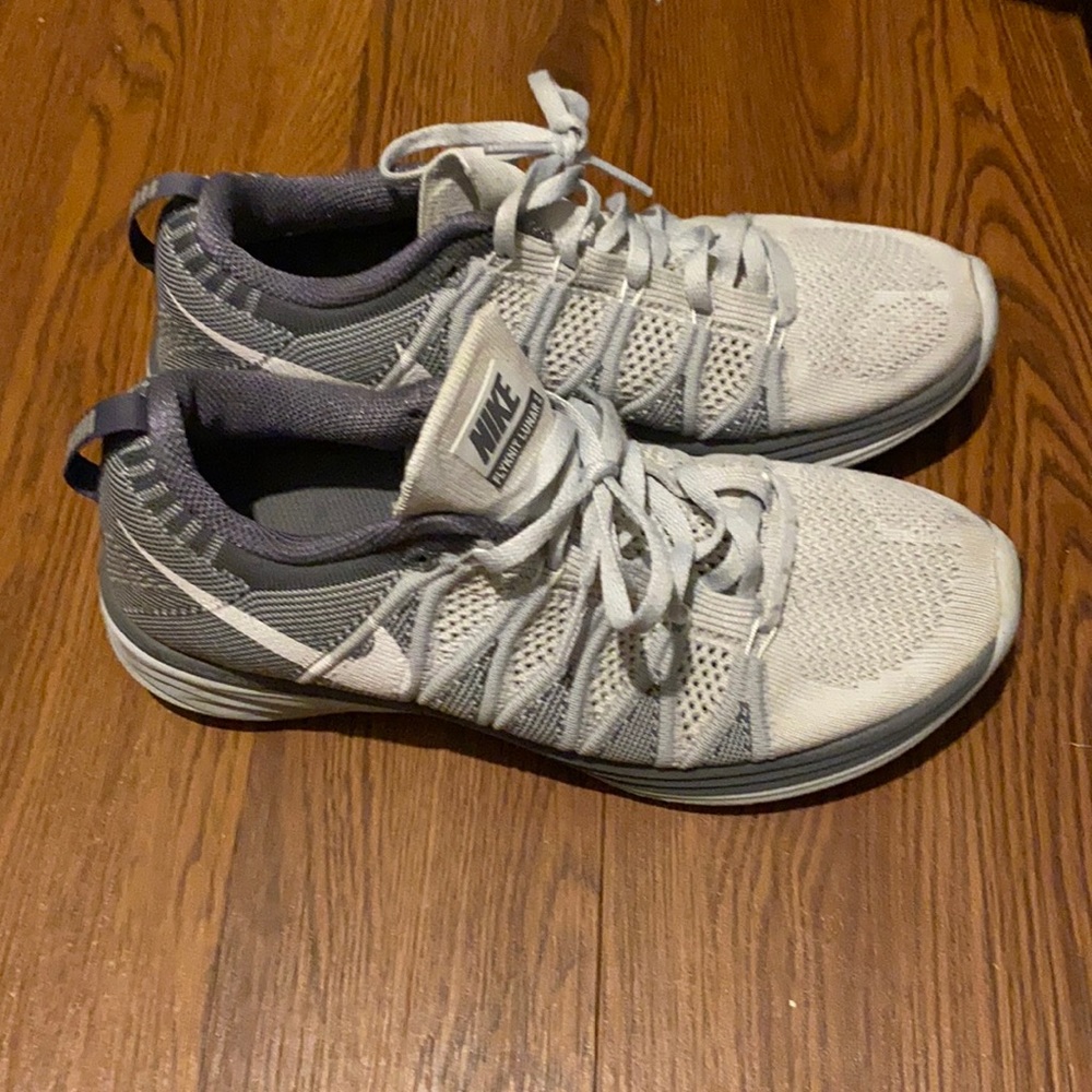 Nike - Flyknit Lunar2 - Women's 7.5 - 620658-011
